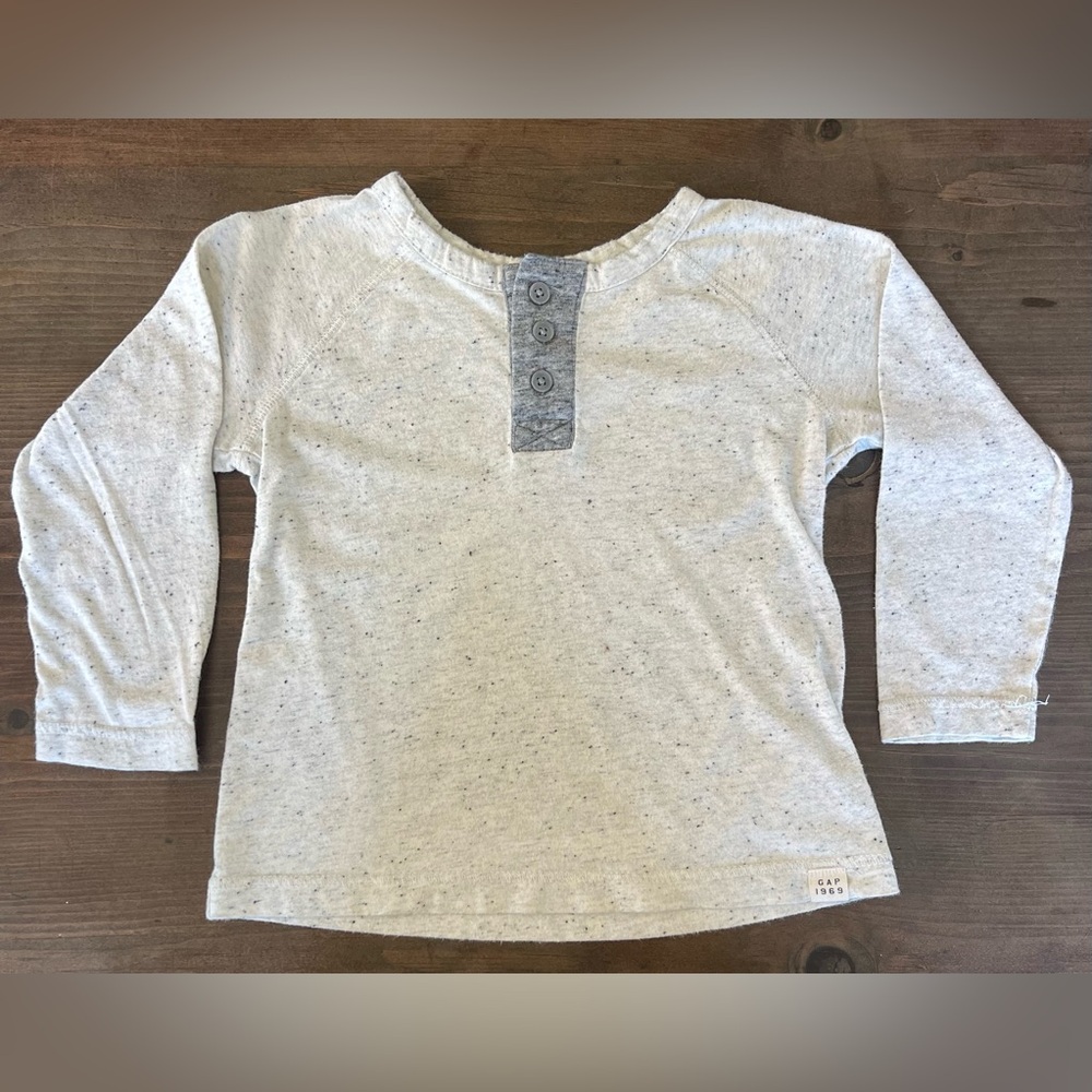 Gap Boys Light Gray Heatherwd Henley Size 3